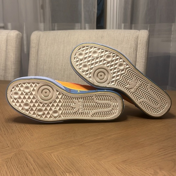 NWOT Adidas Nizza “Love Unites” Slip On Low Loafers Pride Pack Colourful sz 8.5 - Picture 10 of 11